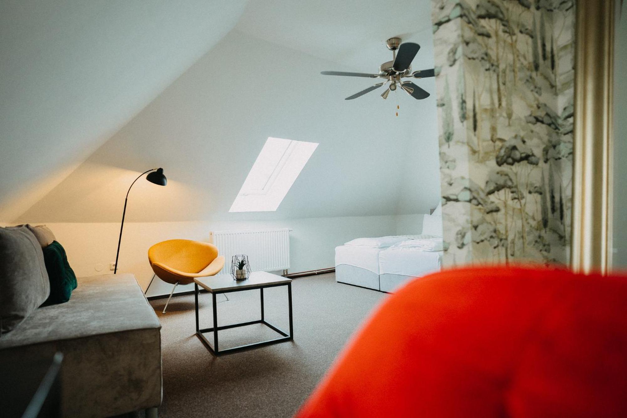 Hotel House Hradec Králové Zewnętrze zdjęcie