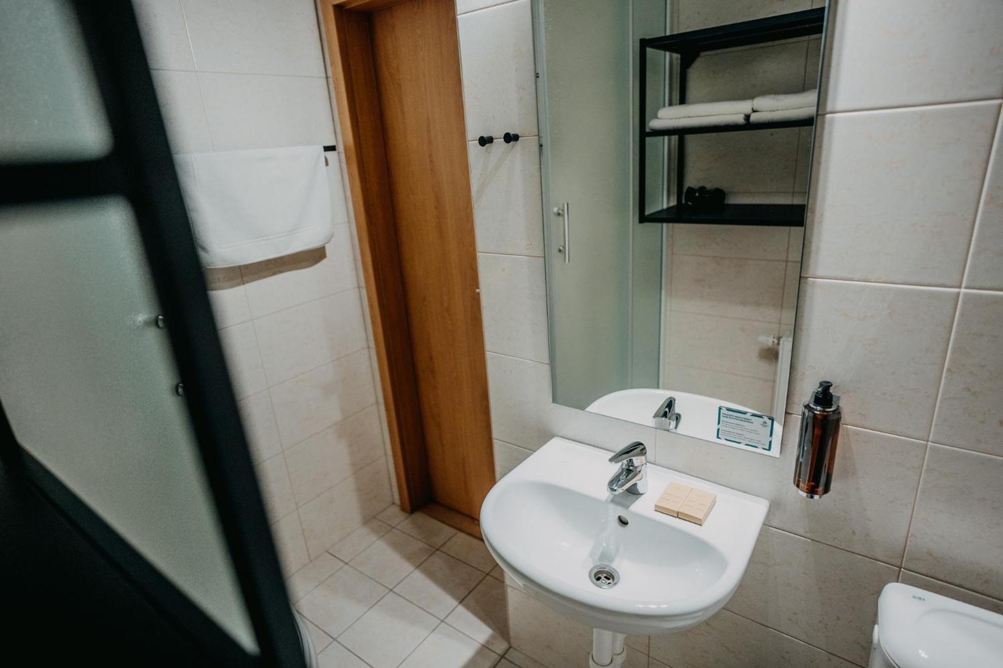 Hotel House Hradec Králové Zewnętrze zdjęcie
